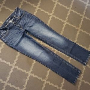 Maurice's Jean's 9/10